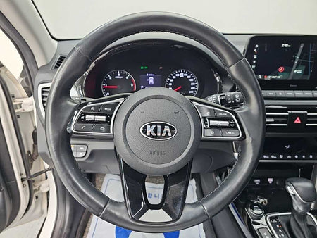 Kia Seltos — photo 09