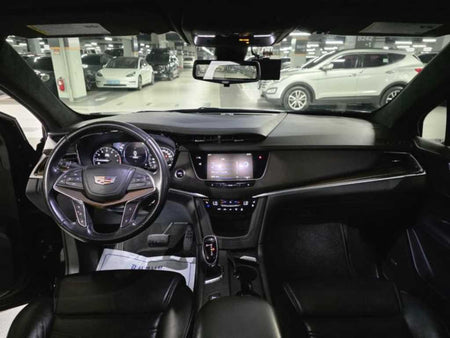 Cadillac XT5 — photo 07