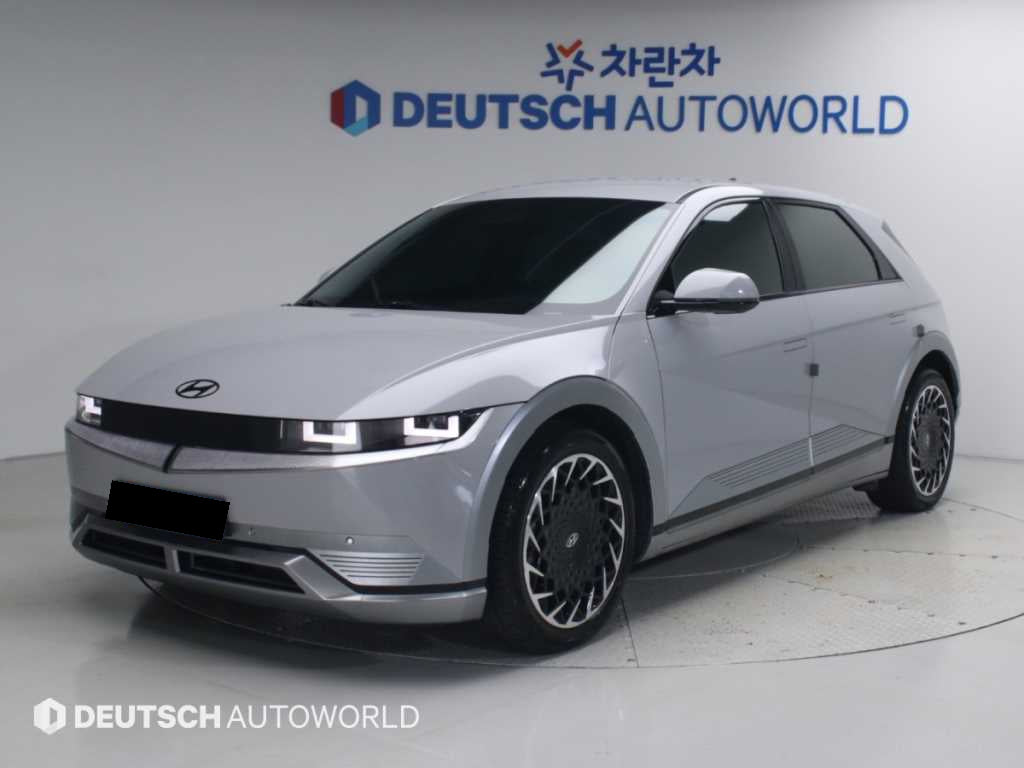 Hyundai Ioniq5 — photo 01
