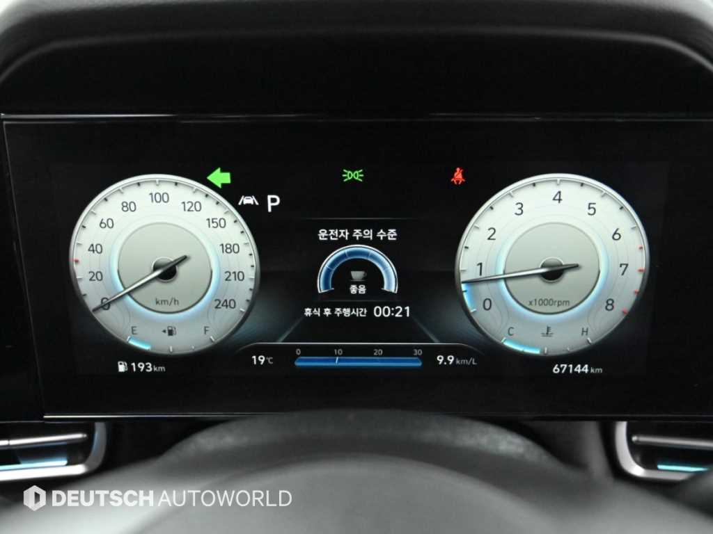 Hyundai Avante — photo 06