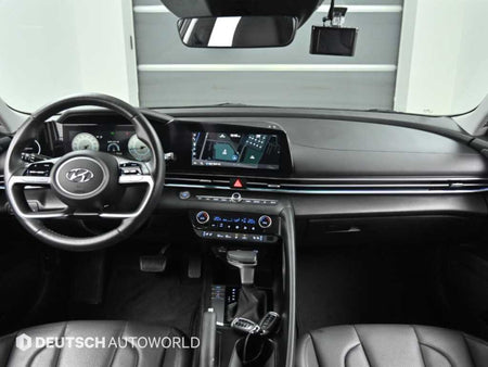 Hyundai Avante — photo 09