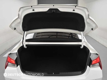 Hyundai Avante — photo 19