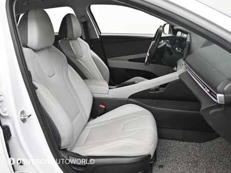 Hyundai Avante — photo 12