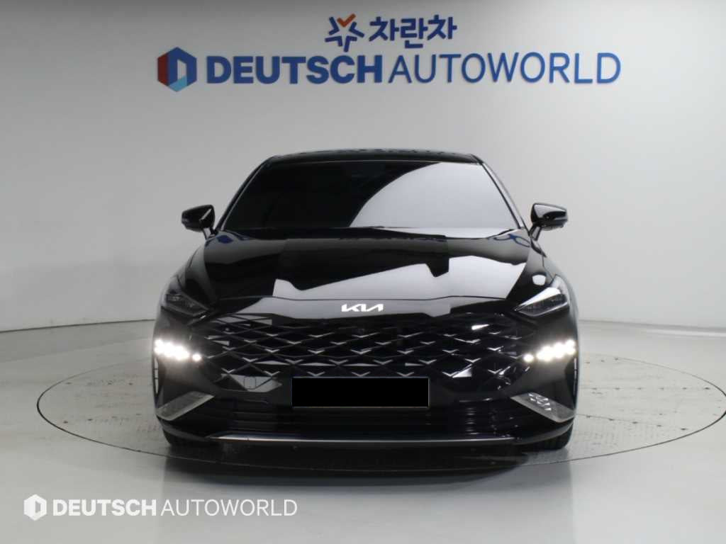 Kia K8 — photo 02