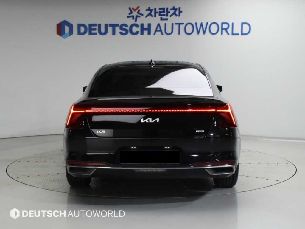 Kia K8 — photo 05