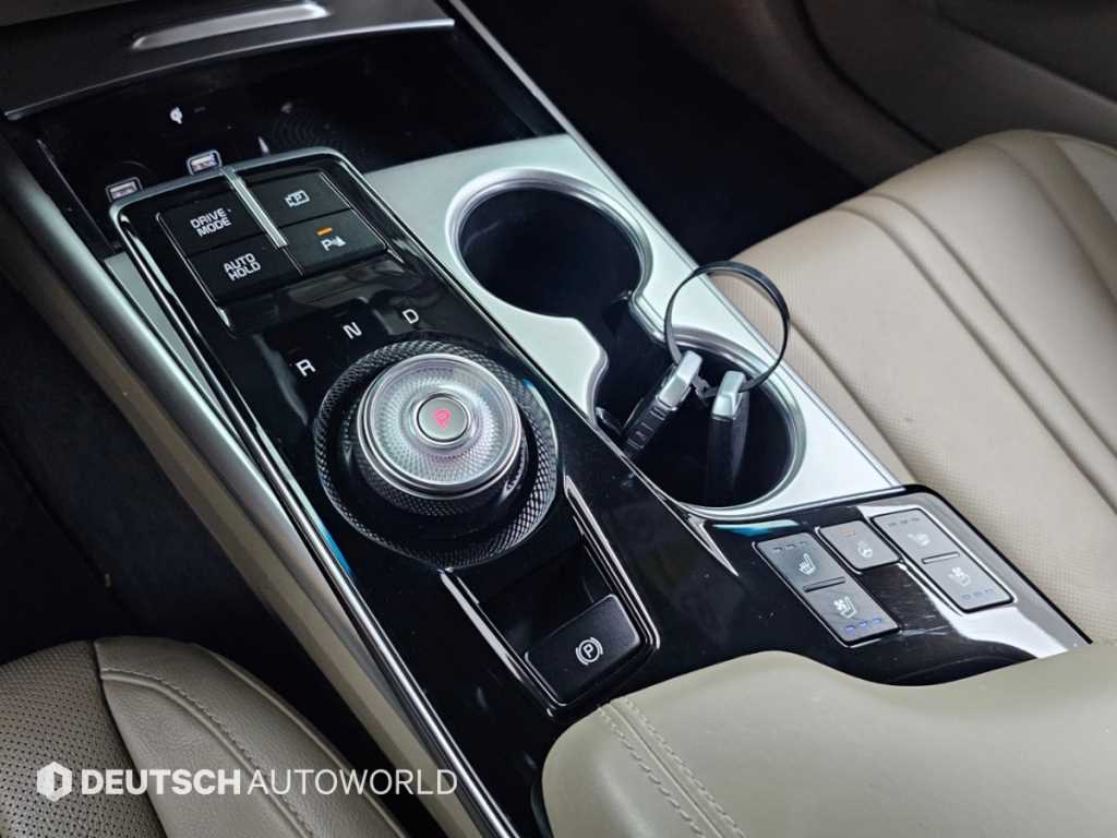 Kia K8 — photo 15