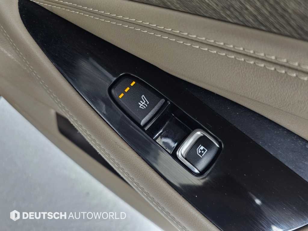 Kia K8 — photo 17