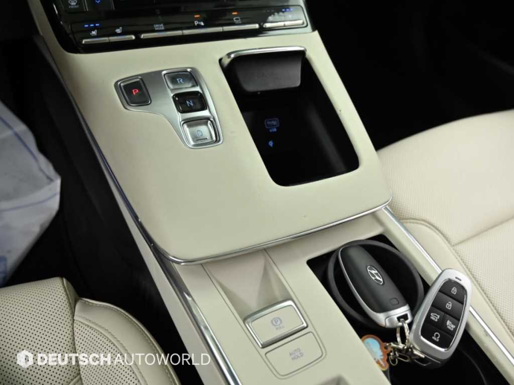 Hyundai Grandeur — photo 15