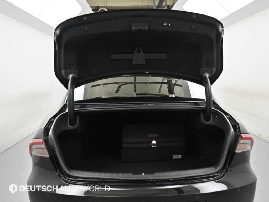 Hyundai Grandeur — photo 19
