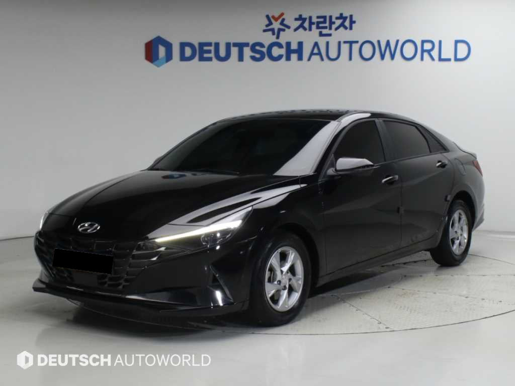 Hyundai Avante — photo 03