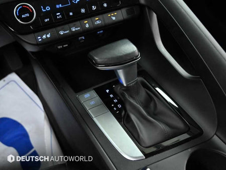 Hyundai Avante — photo 11