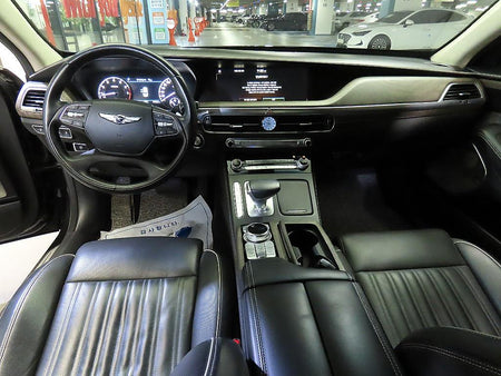 Genesis G90 — photo 10
