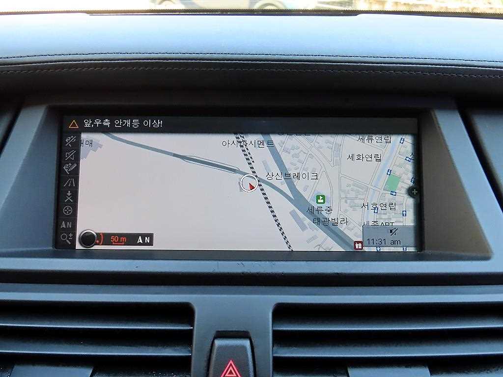 BMW X6 — photo 11