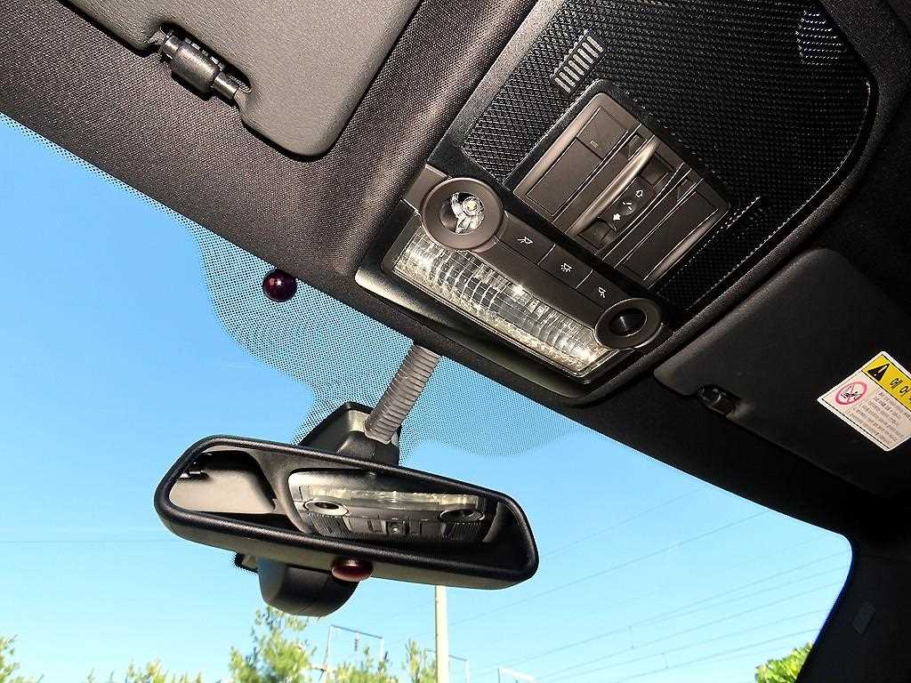 BMW X6 — photo 13