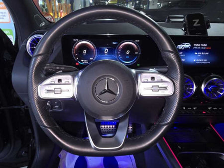 Mercedes-Benz EQA — photo 09