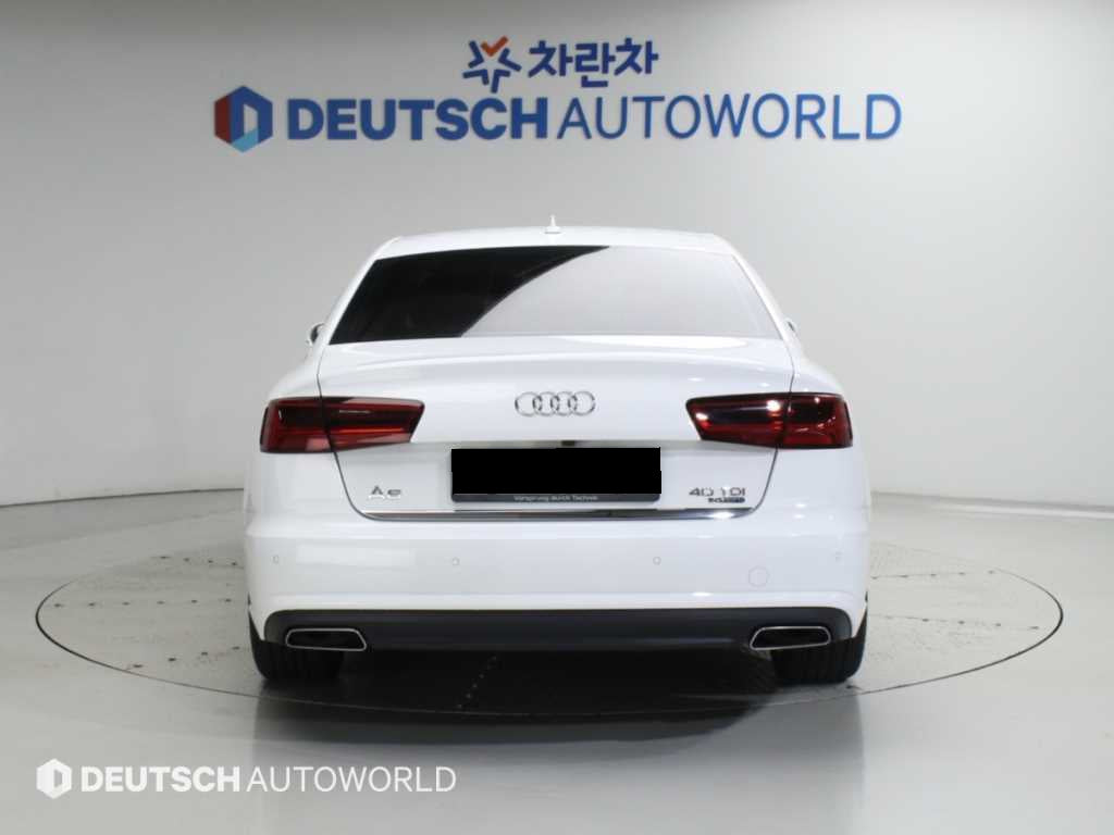 Audi A6 — photo 04