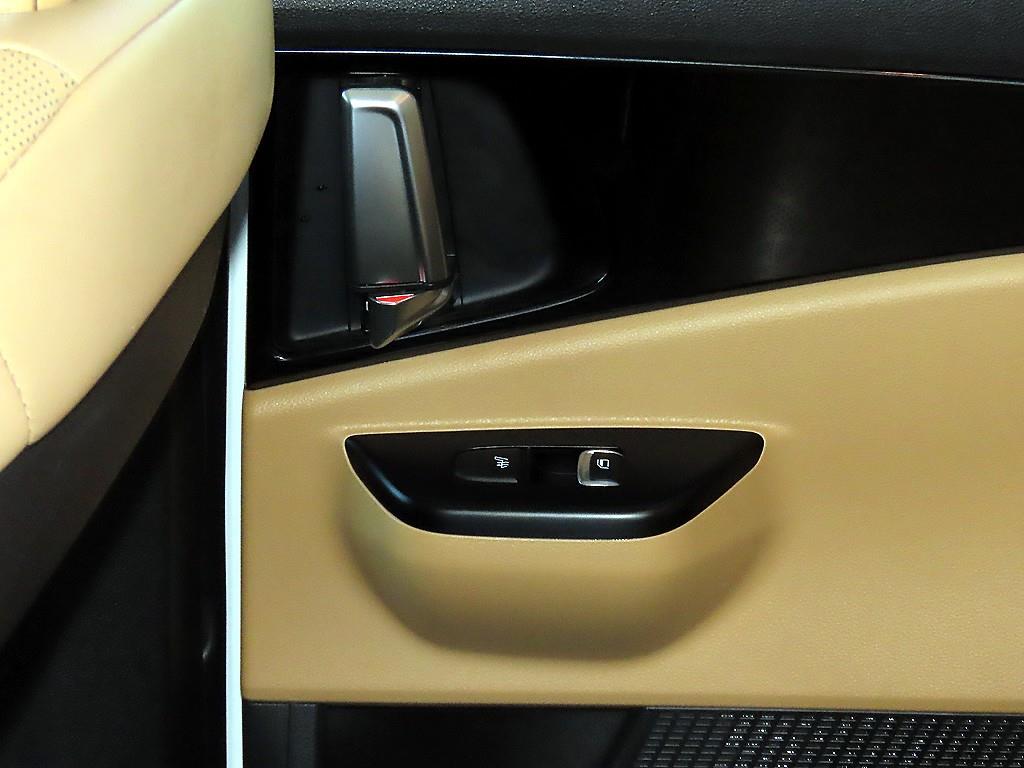 Kia Carnival — photo 15