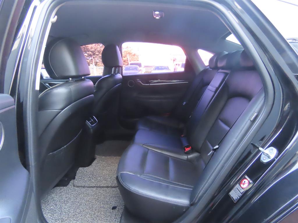 Hyundai Grandeur — photo 07