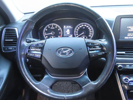 Hyundai Grandeur — photo 10