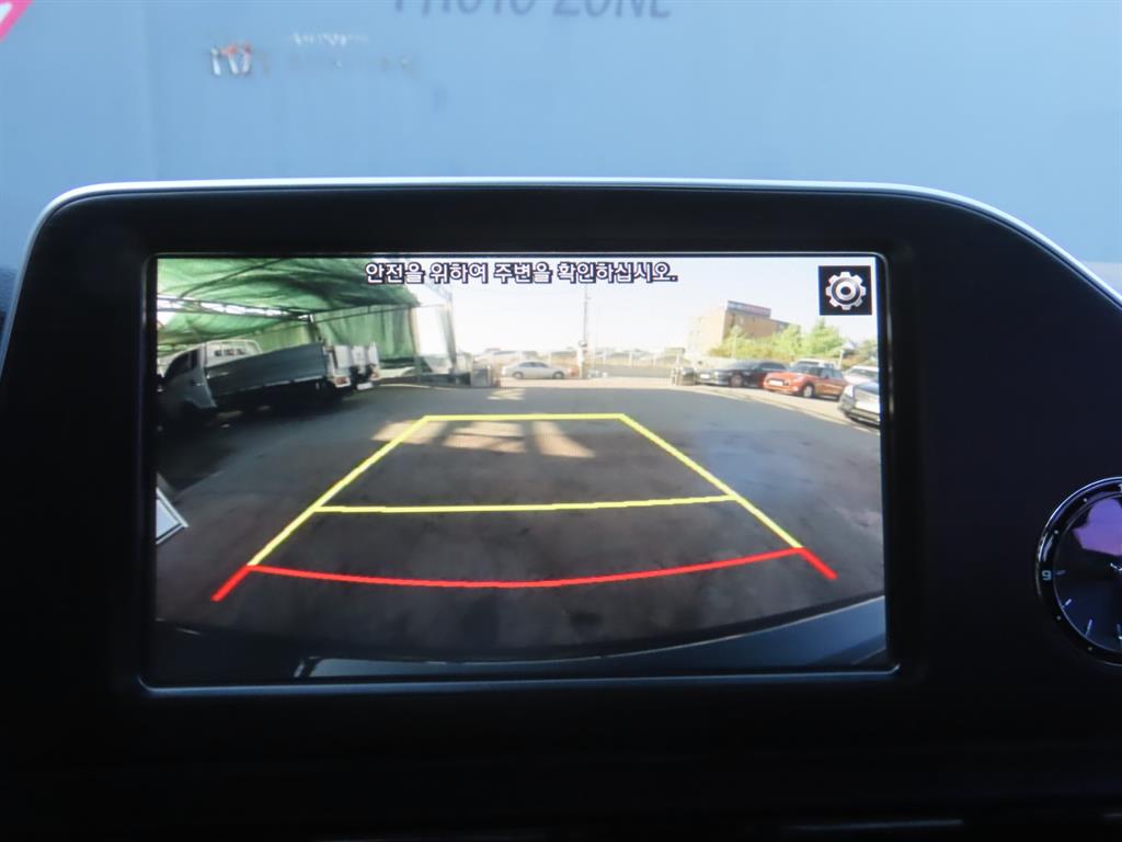 Hyundai Grandeur — photo 17