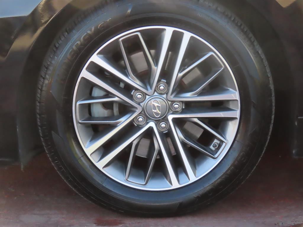 Hyundai Grandeur — photo 20