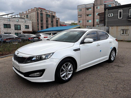 Kia K5 — photo 02