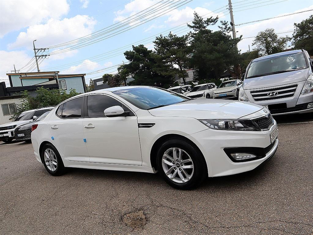 Kia K5 — photo 20