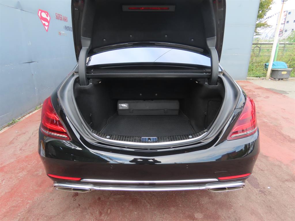Mercedes-Benz S-Class — photo 05
