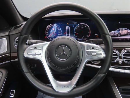 Mercedes-Benz S-Class — photo 11