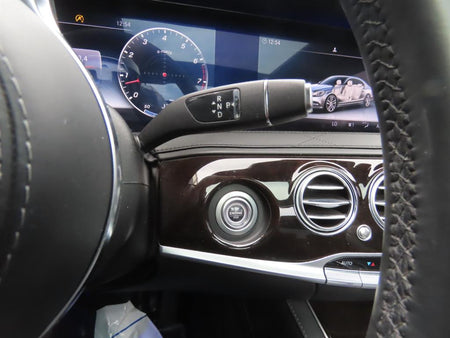 Mercedes-Benz S-Class — photo 16