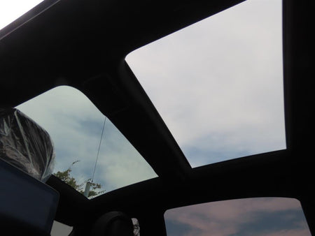 Mercedes-Benz S-Class — photo 17