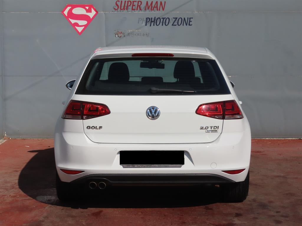 Volkswagen Golf — photo 04