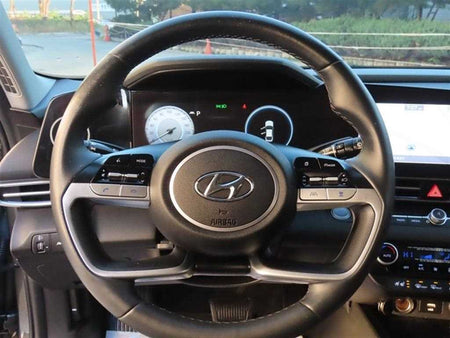 Hyundai Avante — photo 09