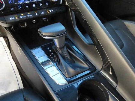 Hyundai Avante — photo 16