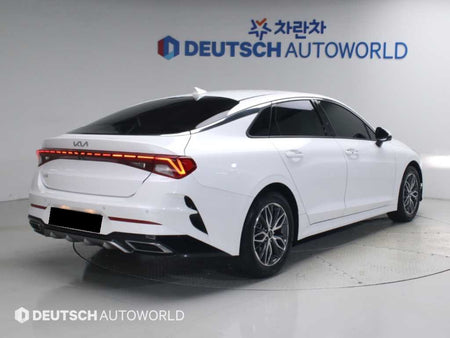 Kia K5 — photo 02