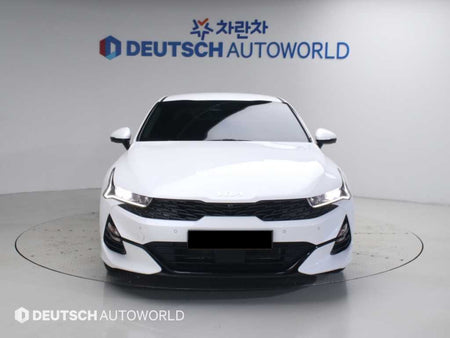 Kia K5 — photo 03