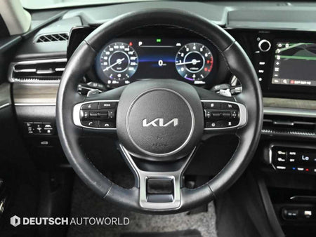 Kia K5 — photo 13
