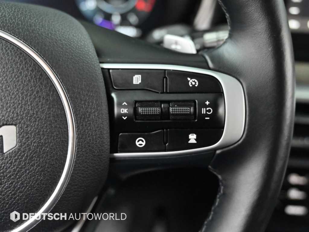 Kia K5 — photo 16