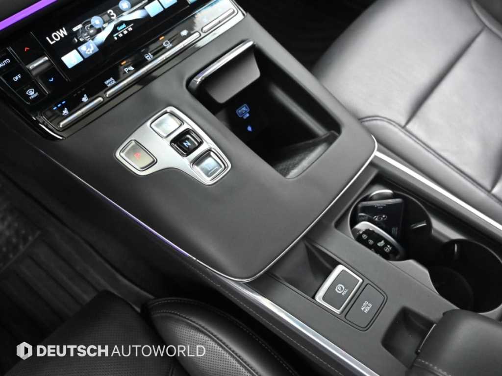 Hyundai Grandeur — photo 09