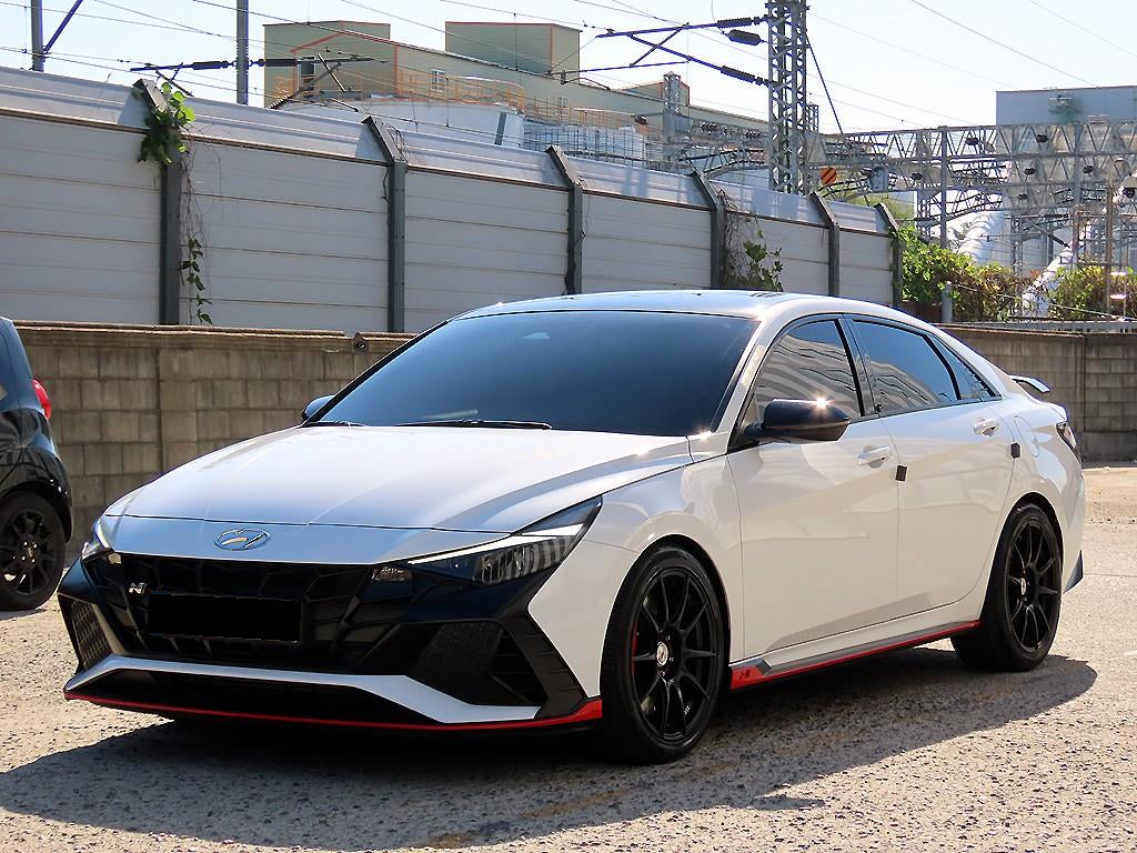 Hyundai Avante — photo 02