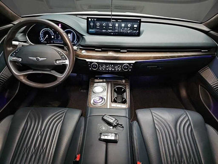 Genesis G80 — photo 07