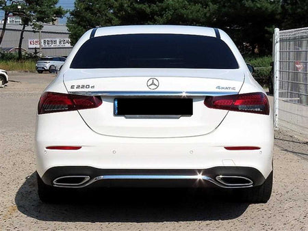 Mercedes-Benz E-Class — photo 04