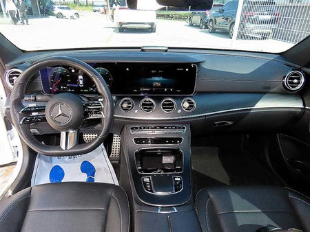 Mercedes-Benz E-Class — photo 07