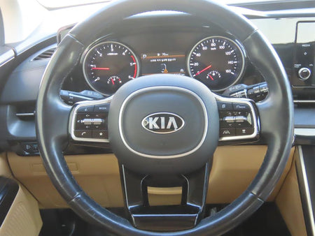 Kia Carnival — photo 10