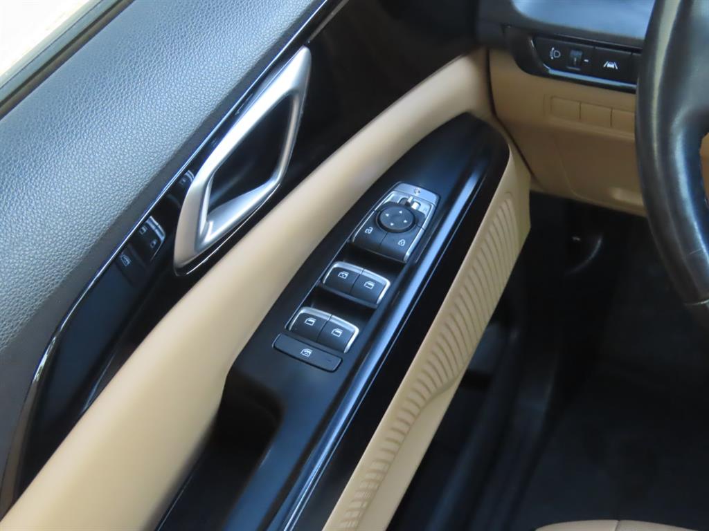 Kia Carnival — photo 13
