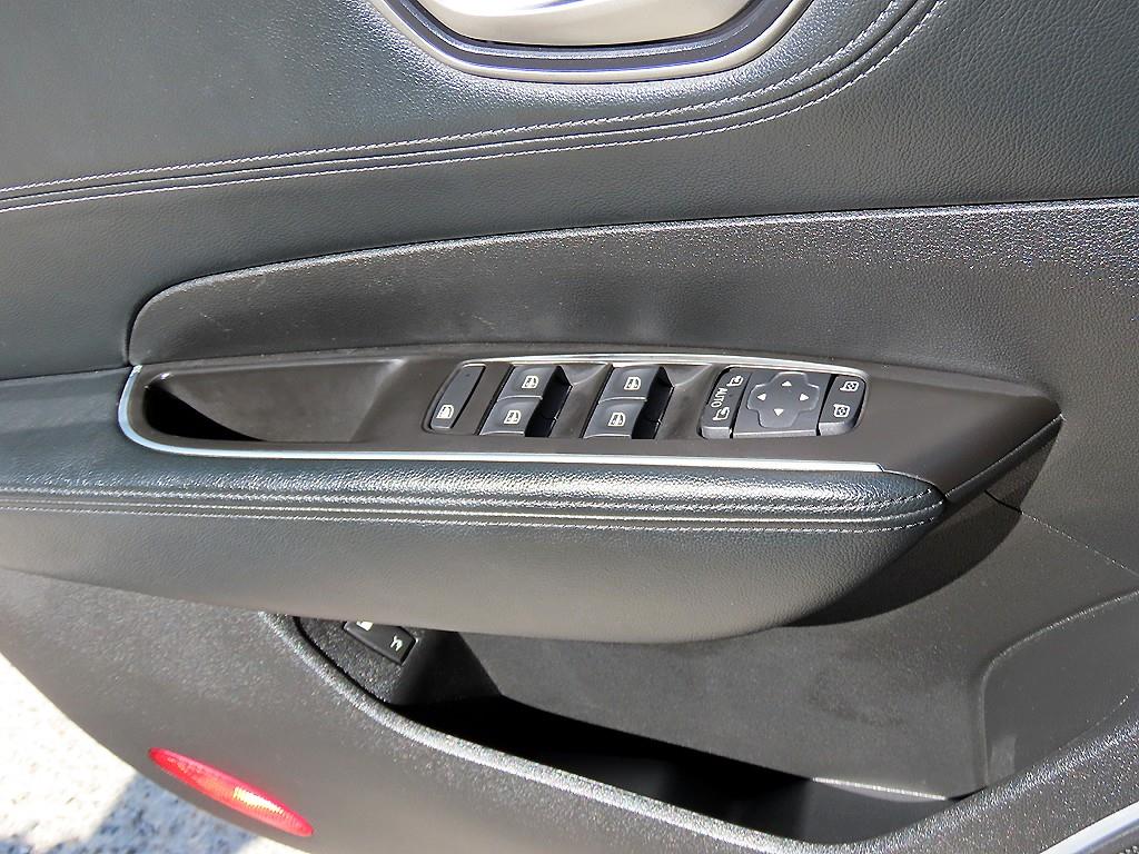 RENAULT SM6 — photo 11
