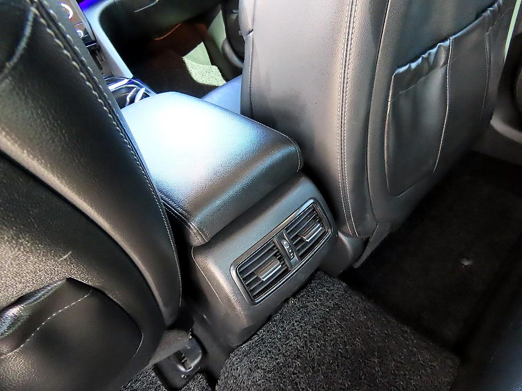 RENAULT SM6 — photo 18