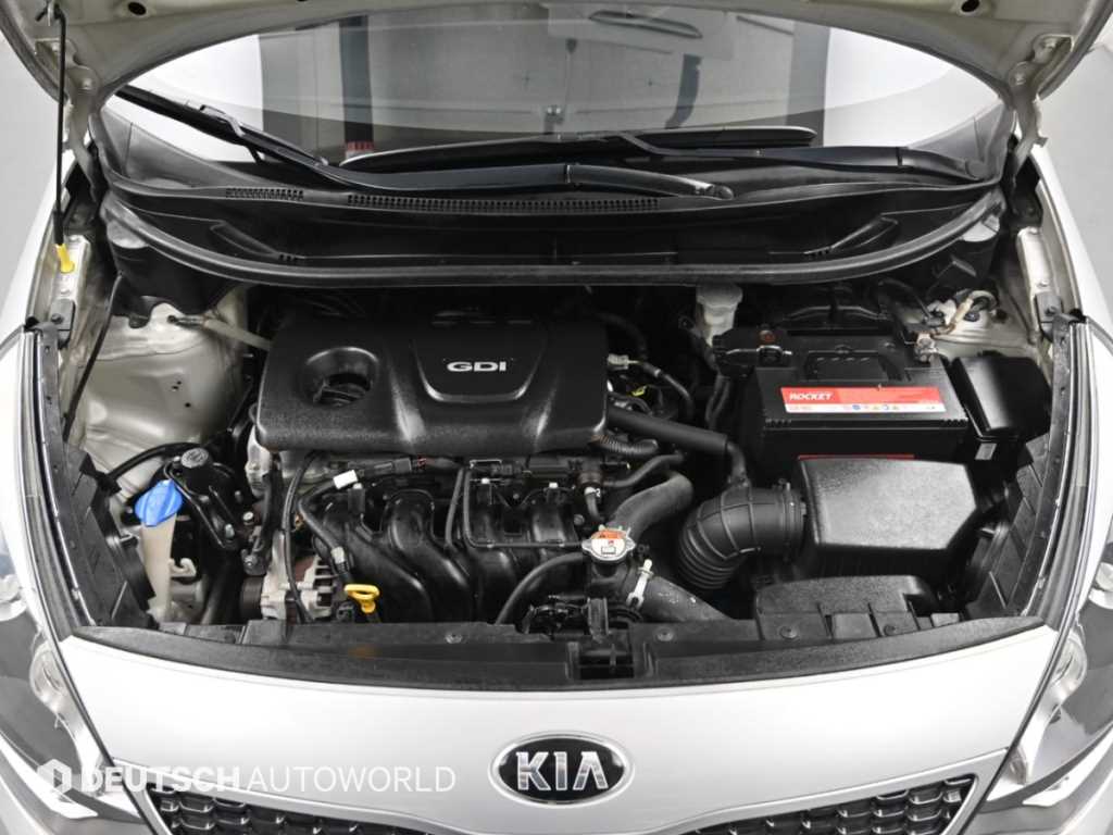 Kia pride — photo 06