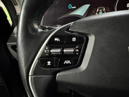 Kia EV6 — photo 11