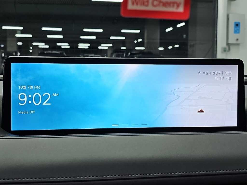 Genesis G80 — photo 16